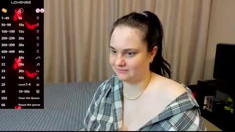 Julia online show from February 16, 3:08 pm