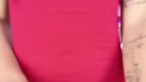 alanaortiz_ online show from February 18, 8:05 pm