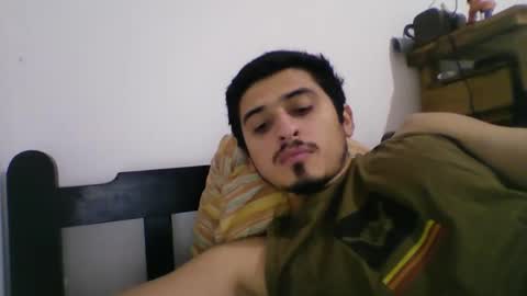 Snapshot of alanargenttt25 chatting on February 13, 5:58 am alanargenttt25 online show from February 13, 5:58 am