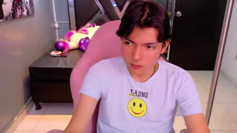 Snapshot of alandelrey57 chatting on September 13, 4:45 am ALAN DEL REY online show from September 13, 4:45 am