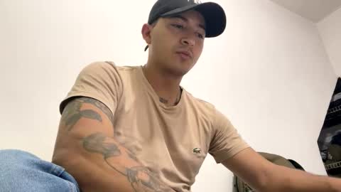 alanj998 online show from February 5, 5:01 am