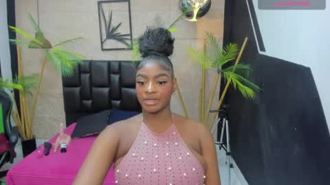 Snapshot of alanna_bonny chatting on June 30, 8:59 am Alanna online show from June 30, 8:59 am