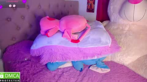 lanna online show from November 17, 1:44 am