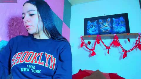 Snapshot of alanna_love02 chatting on February 17, 5:26 am Alanna online show from February 17, 5:26 am