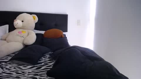 alanna_new1 online show from February 17, 9:08 pm