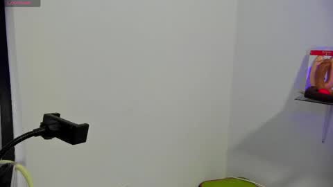alana silver online show from June 9, 7:42 am