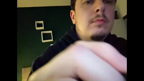 Snapshot of alannovak8 chatting on February 28, 1:05 am alannovak8 online show from February 28, 1:05 am