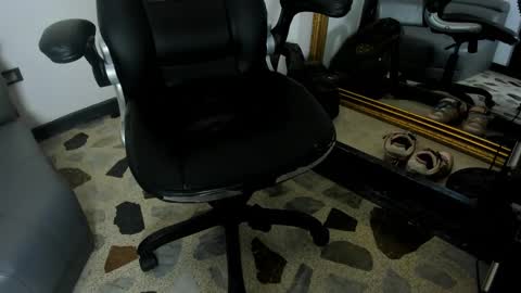 alanred_ online show from September 16, 2:01 am
