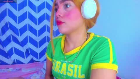 Snapshot of alaska_drew chatting on January 17, 4:17 am Alaska online show from January 17, 4:17 am