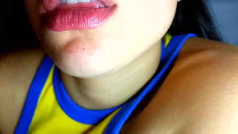 Snapshot of albavillanova chatting on June 13, 12:41 am albavillanova online show from June 13, 12:41 am