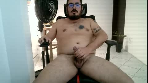Snapshot of albearbr chatting on May 12, 1:41 pm Jabun online show from May 12, 1:41 pm