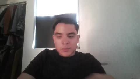 Snapshot of alber753713 chatting on June 1, 10:33 pm alber753713 online show from June 1, 10:33 pm