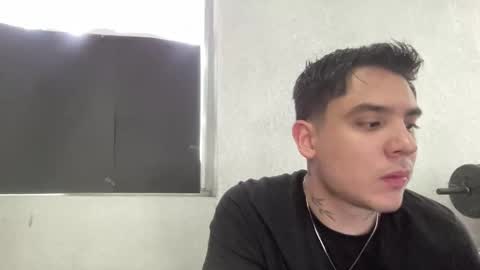 Snapshot of alber753713 chatting on June 3, 8:03 pm alber753713 online show from June 3, 8:03 pm