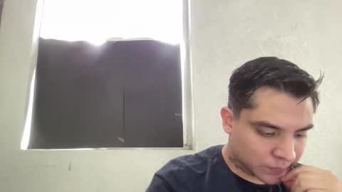 Snapshot of alber753713 chatting on June 8, 7:03 pm alber753713 online show from June 8, 7:03 pm