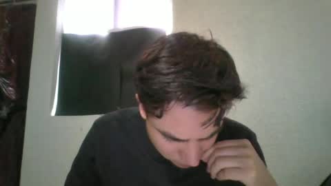 Snapshot of alber753713 chatting on July 1, 1:13 pm alber753713 online show from July 1, 1:13 pm