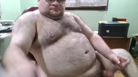 Snapshot of albertle345 chatting on February 14, 3:05 pm albertle345 online show from February 14, 3:05 pm