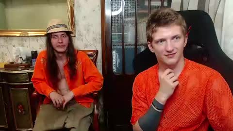 Snapshot of albertpainhate chatting on July 9, 8:13 pm Albert You can ------------ support me at online show from July 9, 8:13 pm