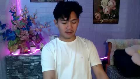 Snapshot of albertx_destroyer69 chatting on June 5, 7:25 am Albert online show from June 5, 7:25 am