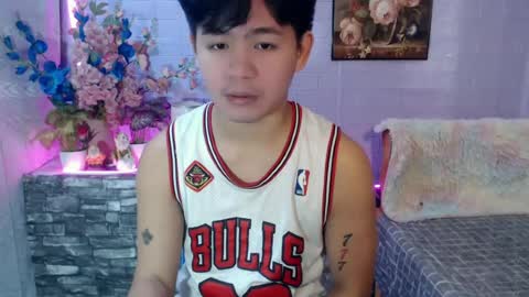 Snapshot of albertx_destroyer69 chatting on June 11, 2:53 am Albert online show from June 11, 2:53 am