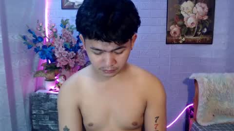 Snapshot of albertx_destroyer69 chatting on July 19, 1:42 am Albert online show from July 19, 1:42 am