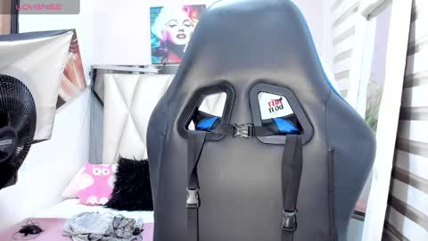 Snapshot of ale_noah_xxx chatting on December 16, 2:36 am ale_noah_xxx online show from December 16, 2:36 am