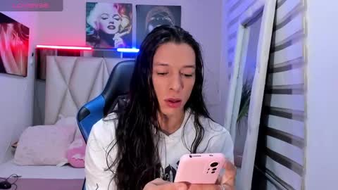 Snapshot of ale_noah_xxx chatting on January 12, 3:17 am ale_noah_xxx online show from January 12, 3:17 am