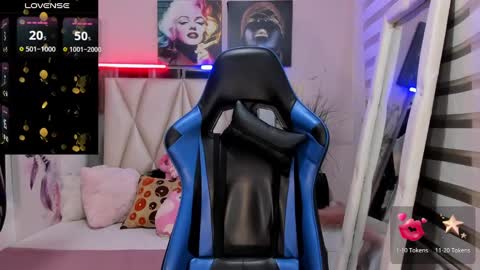 Snapshot of ale_noah_xxx chatting on January 20, 12:36 am ale_noah_xxx online show from January 20, 12:36 am