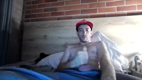 alechiker420x online show from March 7, 12:46 pm