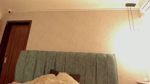 Snapshot of aleera_walton chatting on February 26, 8:08 pm Aleera online show from February 26, 8:08 pm