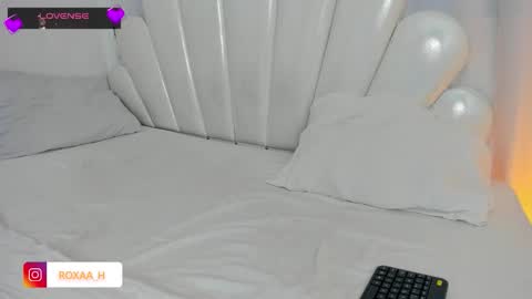 Roxana online show from March 7, 5:37 am