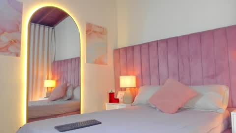 Alejandra Arango online show from December 28, 9:08 pm