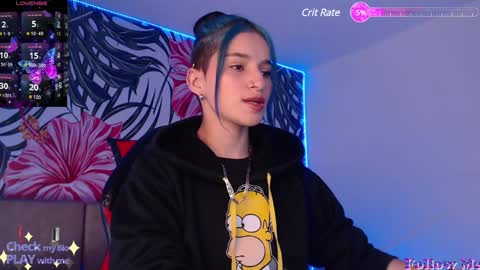 Snapshot of alejabeltran chatting on January 22, 1:11 pm Aleja online show from January 22, 1:11 pm