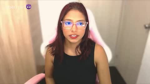 Snapshot of alejaharker chatting on May 26, 5:03 am Aleja Harker online show from May 26, 5:03 am