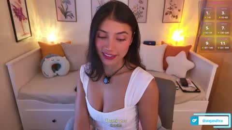 Snapshot of alejandhra chatting on July 10, 12:41 pm Alejandhra online show from July 10, 12:41 pm
