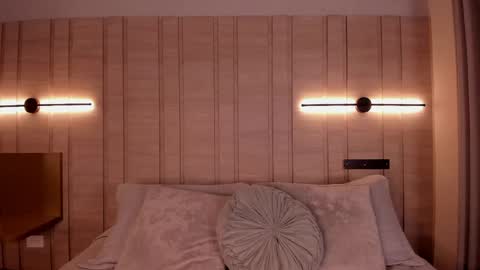 Snapshot of alejandra_marin_ chatting on May 21, 12:28 am alejandra_marin_ online show from May 21, 12:28 am