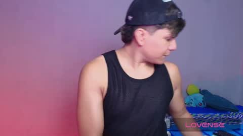 Alejandro G online show from November 2, 2:47 am