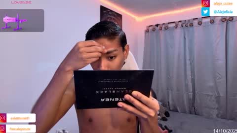 Snapshot of alejo_cute chatting on October 14, 12:50 pm alejo_cute online show from October 14, 12:50 pm