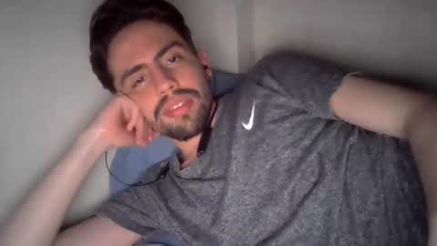 Snapshot of alejo_shy chatting on December 14, 6:24 am alejo_shy online show from December 14, 6:24 am