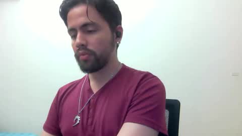 alejo_shy online show from February 11, 10:15 pm