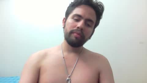 alejo_shy online show from February 24, 12:08 am