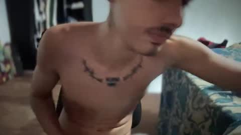 alejoochoa2222 online show from November 26, 2:34 am