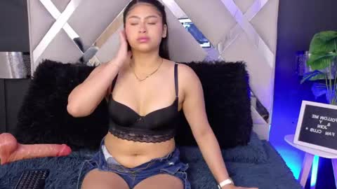 Aleksa online show from May 1, 3:49 pm