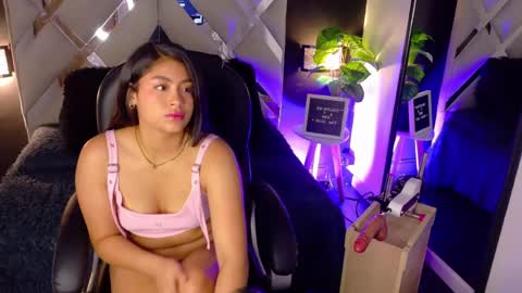 Aleksa online show from May 4, 4:36 pm