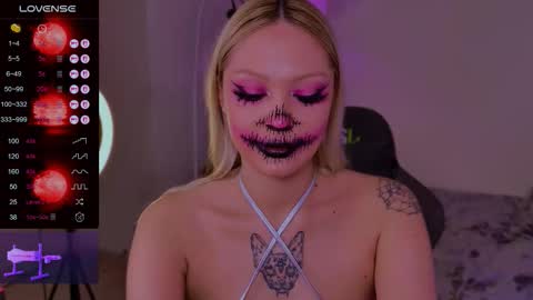 aleksacandy online show from October 31, 4:02 am