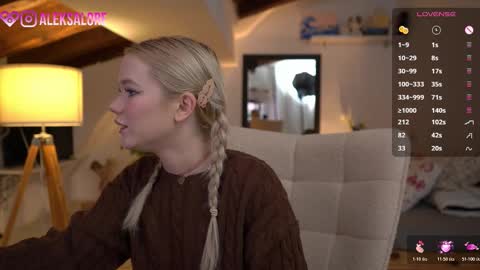 Lexi online show from January 18, 4:05 am