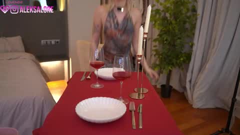 Lexi online show from March 1, 3:08 am