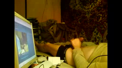 Snapshot of alekss4 chatting on December 29, 9:17 am alekss4 online show from December 29, 9:17 am