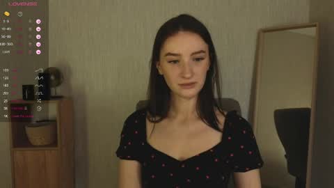 Alena online show from March 27, 2:17 pm