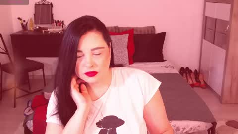 Snapshot of alenni chatting on May 7, 2:50 am Alenni online show from May 7, 2:50 am