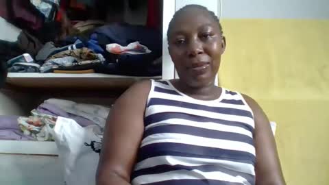 Noreen Kennth and Emilly online show from October 20, 6:14 am